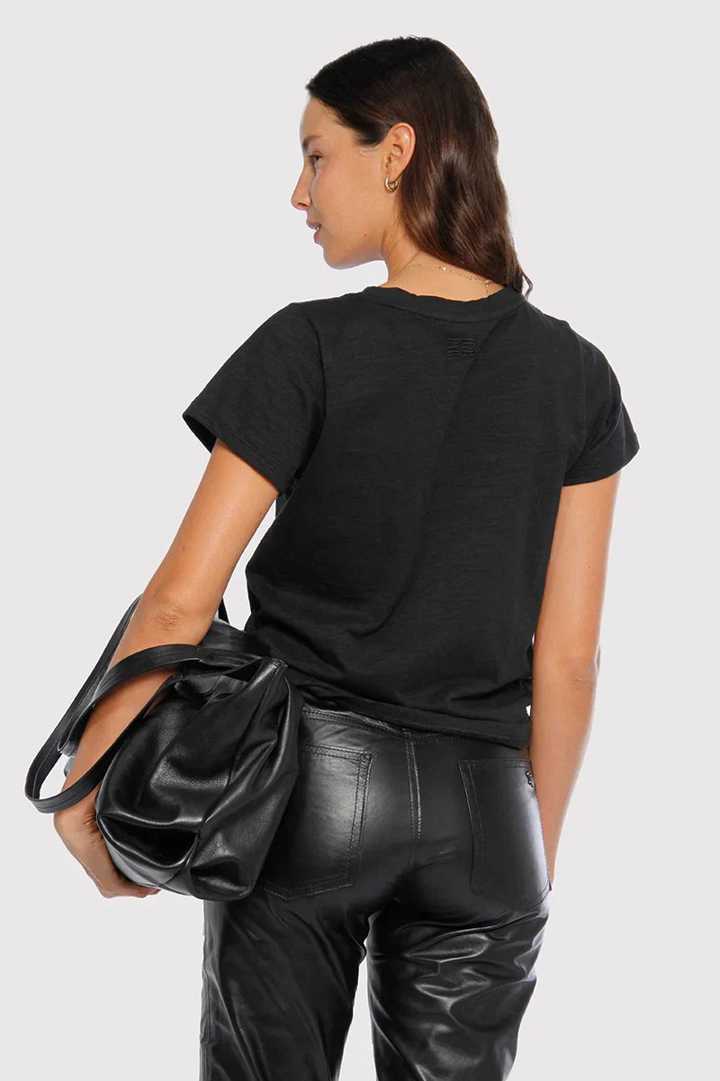 Remera Fira