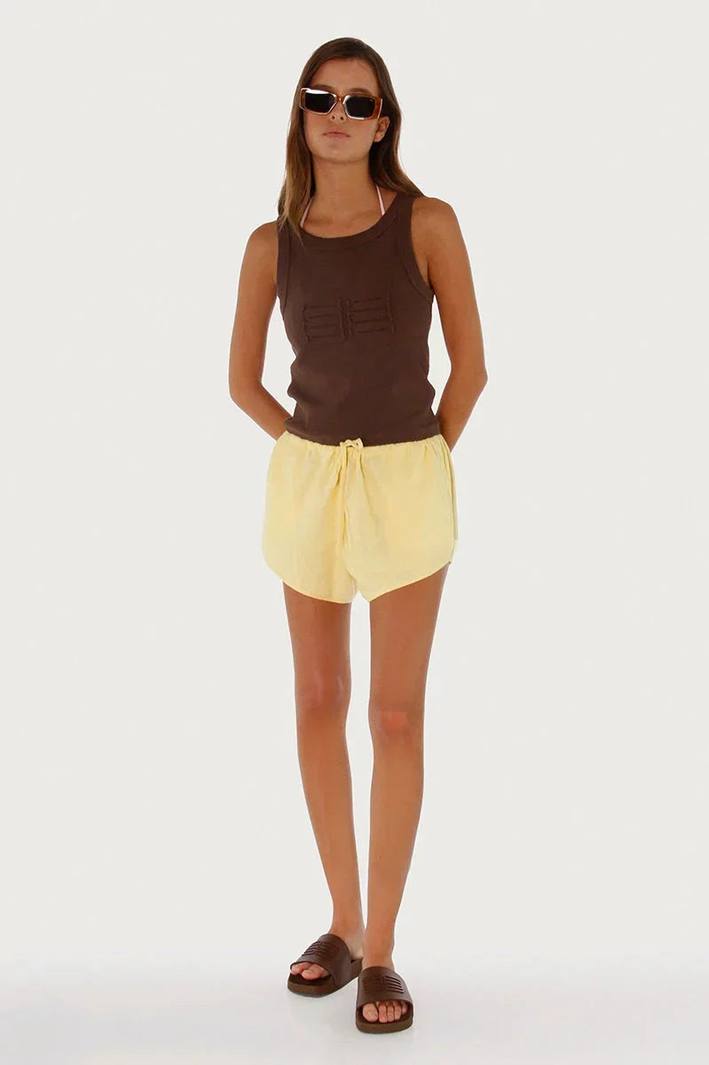 Short Lara